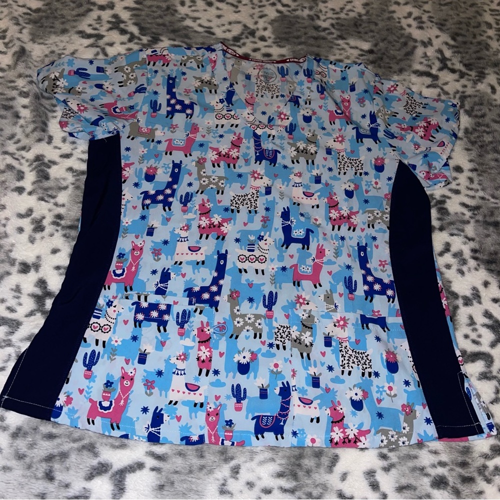 Divine By Jdm Scrub Top